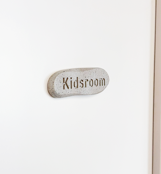SIGN PLATE -FAUX STONE- 「Kidsroom」