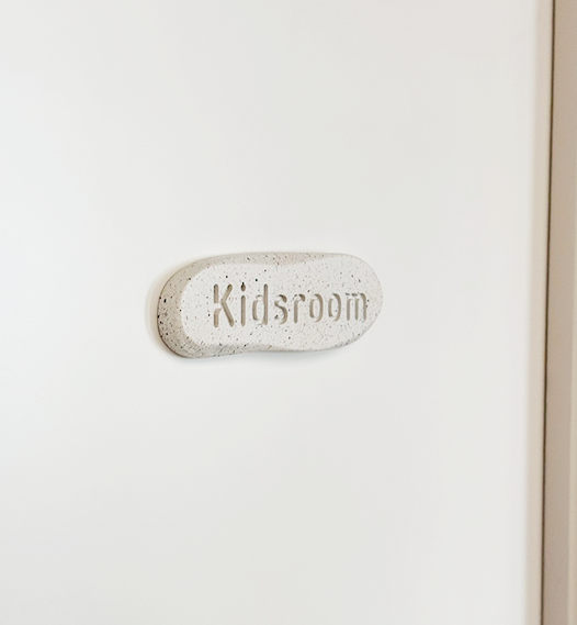 SIGN PLATE -FAUX STONE- 「Kidsroom」